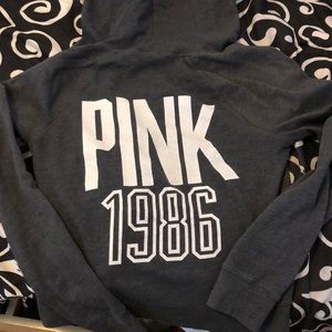 Zip up Grey love pink sweatshirt